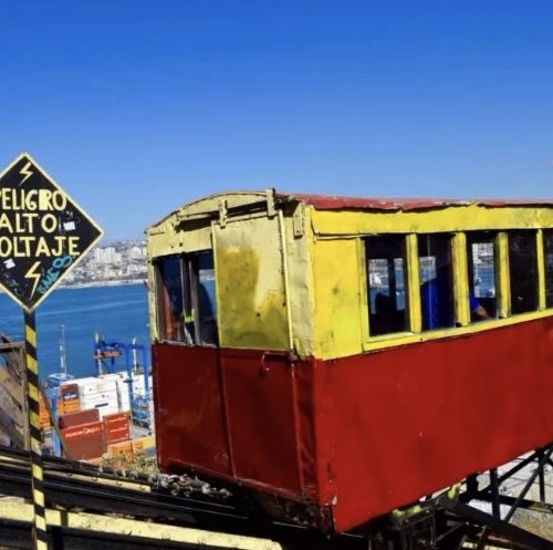 Valparaíso: Chile’s Colorful Hills by the Pacific