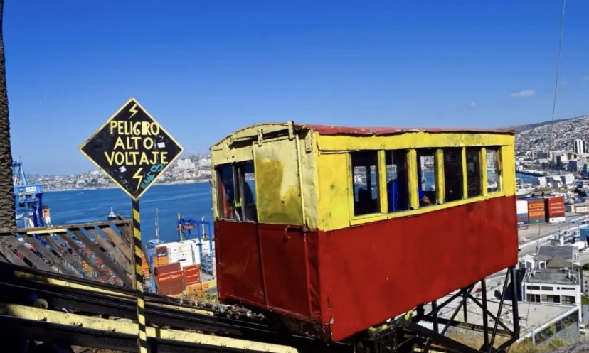 Vintage Funicular, Valparaíso Chile